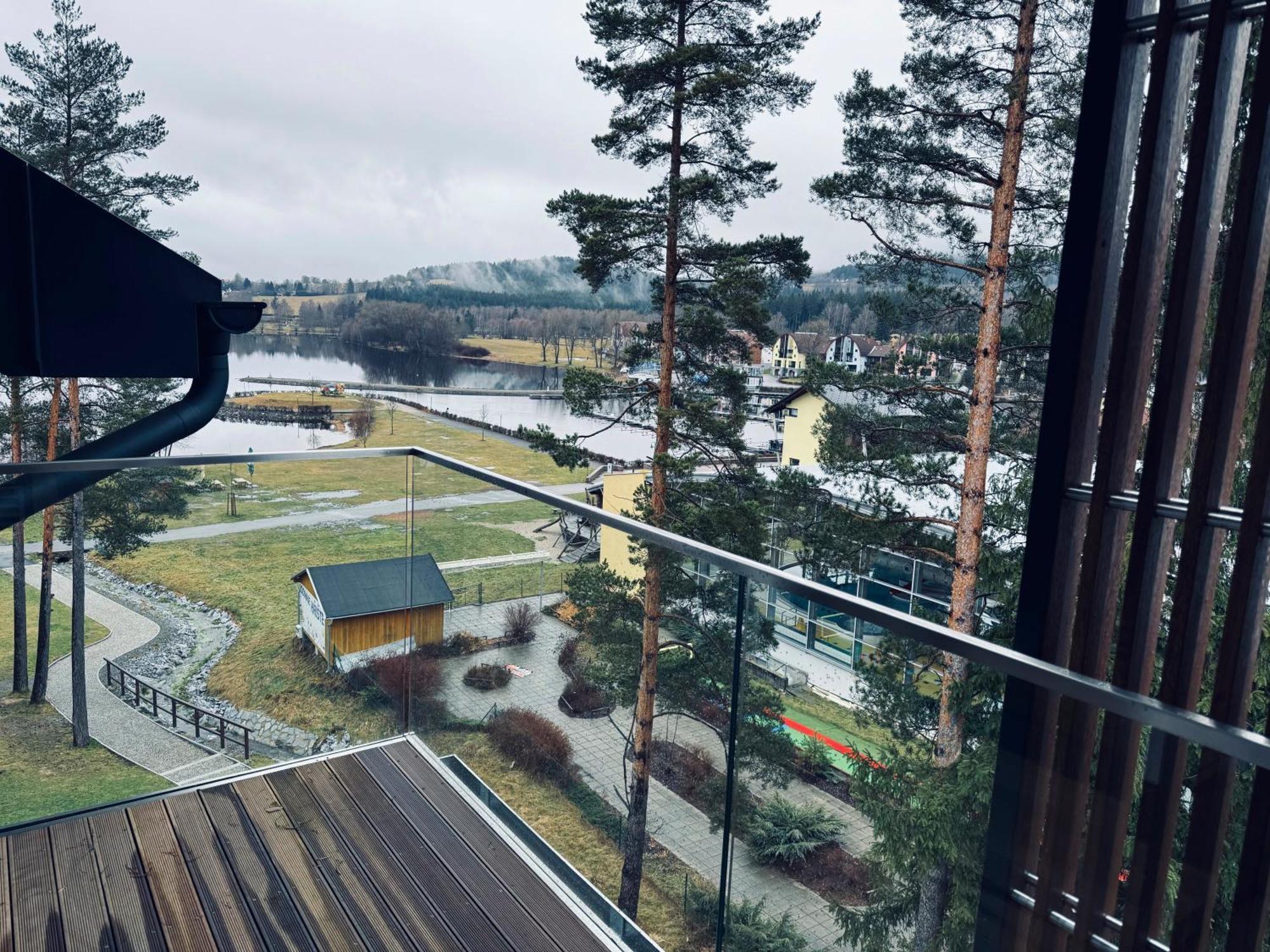 Molo Lipno Resort Luxusni Apartman 4Kk 체스키크룸로프 외부 사진